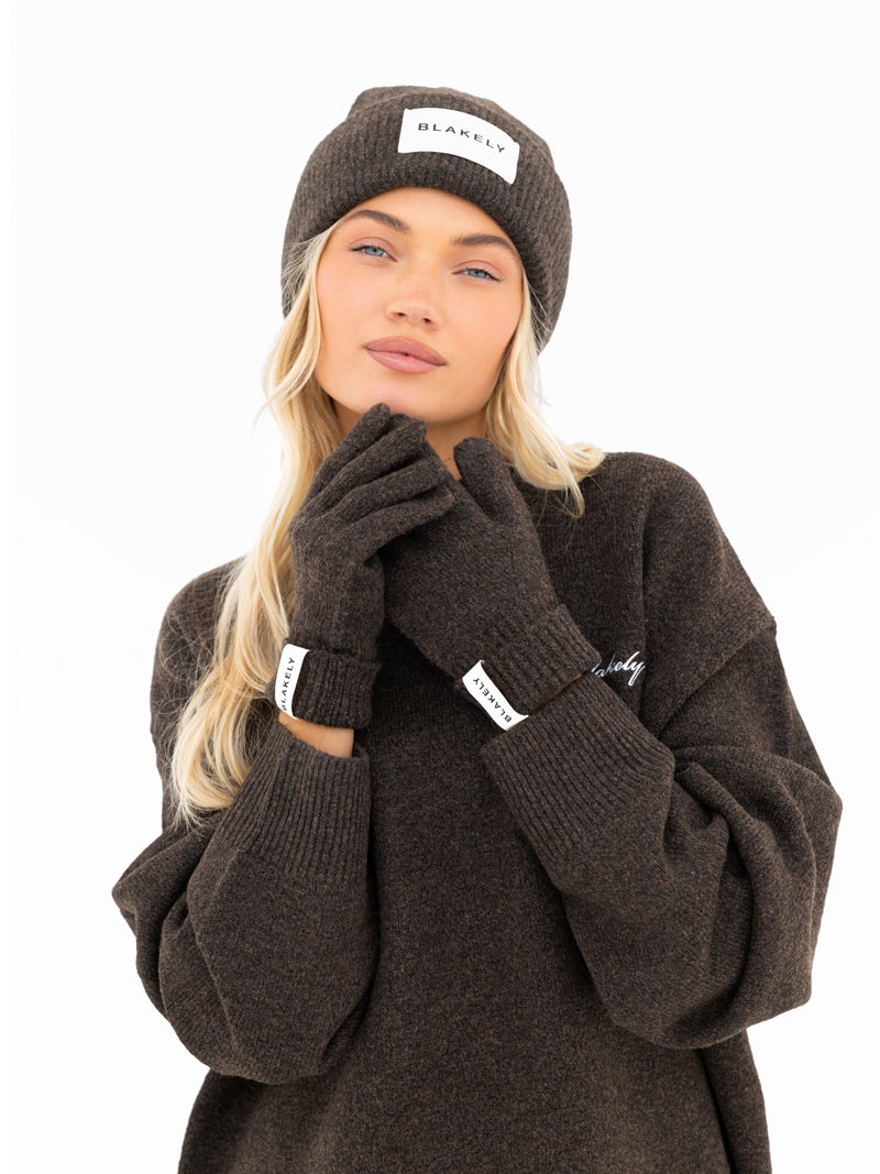Label Knitted Gloves - Chocolate Brown