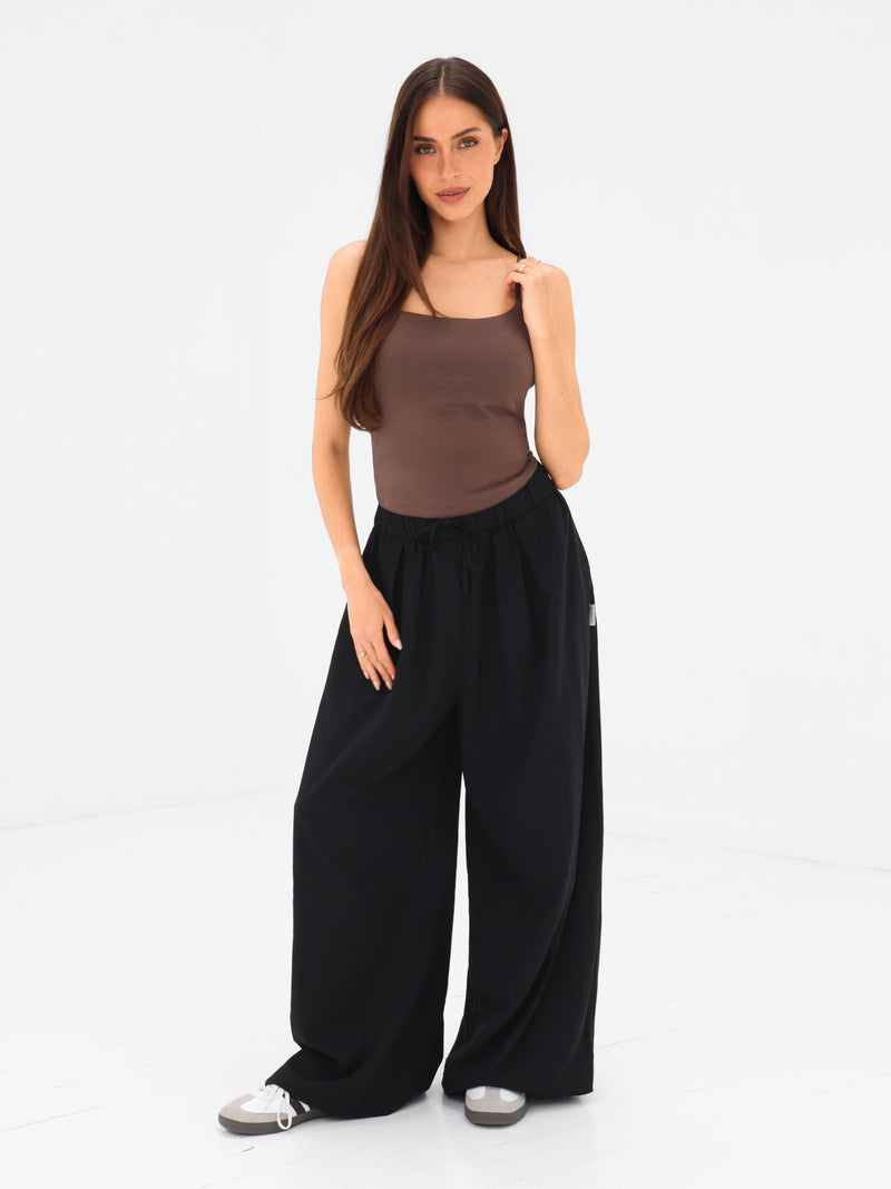 Solea Built-in-Bra Cami Top - Brown